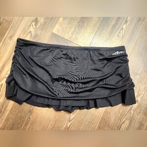 Dolfin Aquashape Rouched Swim Skirt. Black.
